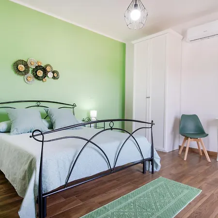 住宿加早餐酒店 Istellas