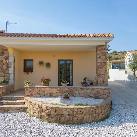 Oda ve Kahvaltı Istellas San Teodoro (Sardinia)